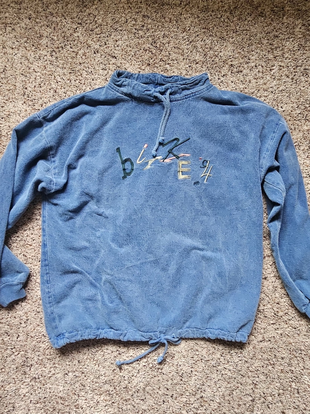 Birkie 90s Vintage Embroidered Pullover Sweatshirt